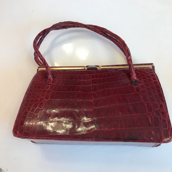 Red leather Clutch - Picture 2 of 5